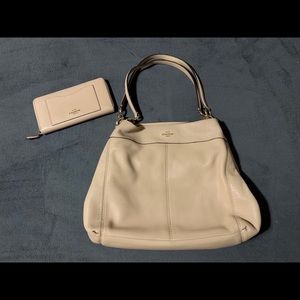 Coach shoulder bag and matching wallet